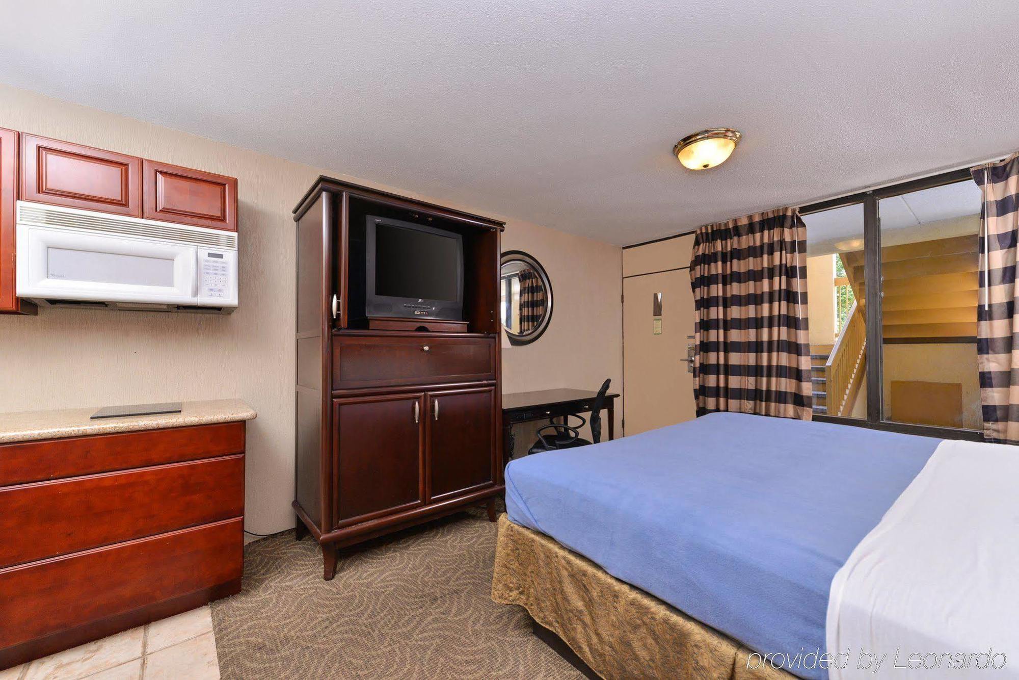 North Villa Inn Спринг Екстериор снимка